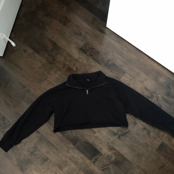 FOREVER 21 QUARTER ZIP - Picture 2 of 2